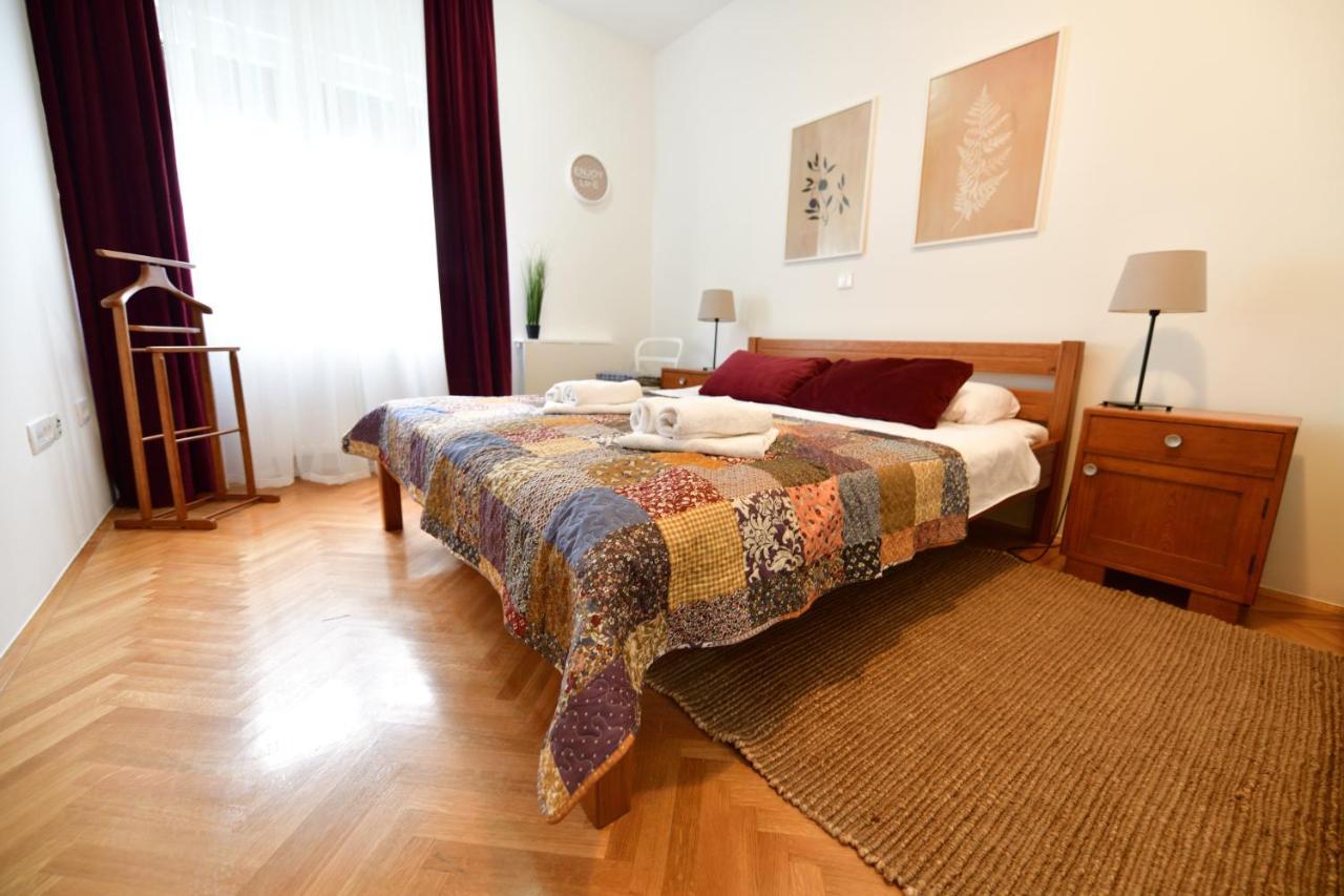 Apartman Miran Osijek Exteriör bild