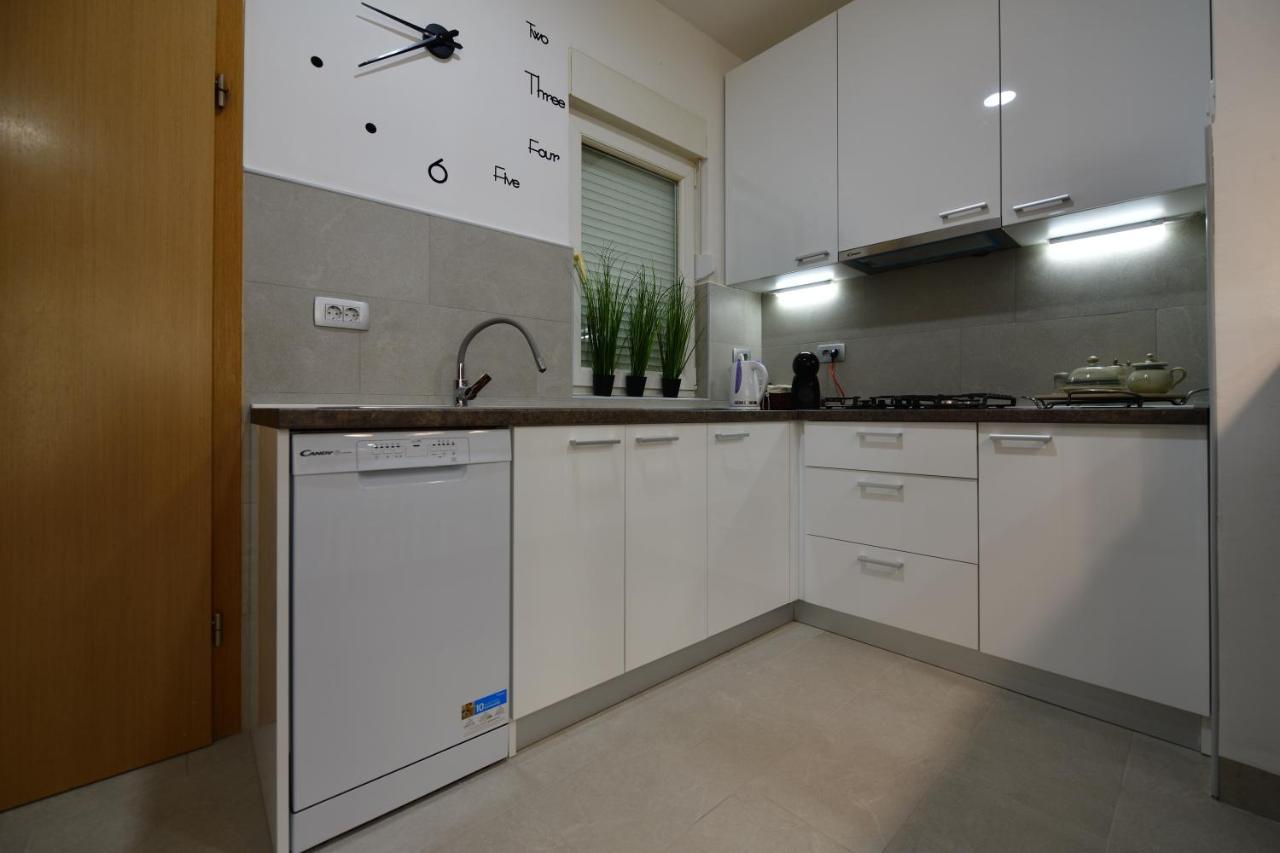 Apartman Miran Osijek Exteriör bild